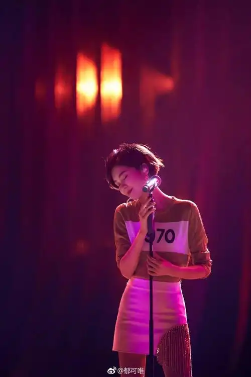 好嗓音不炒作她是一直安静唱歌的女歌手