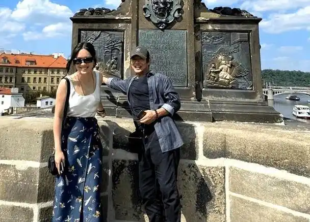 李连杰个人资料简介早年经历(59岁李连杰公开无遮挡正面照)10