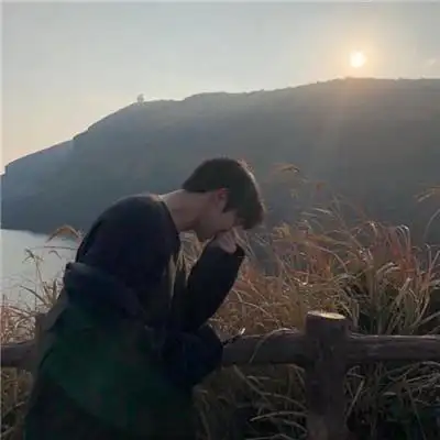 男生非主流帅气背影头像2019最新 不要拿自己的幸福开玩笑