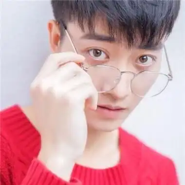 戴眼镜的成熟男头像个性网 男生头像图片大全 -【爱个性】