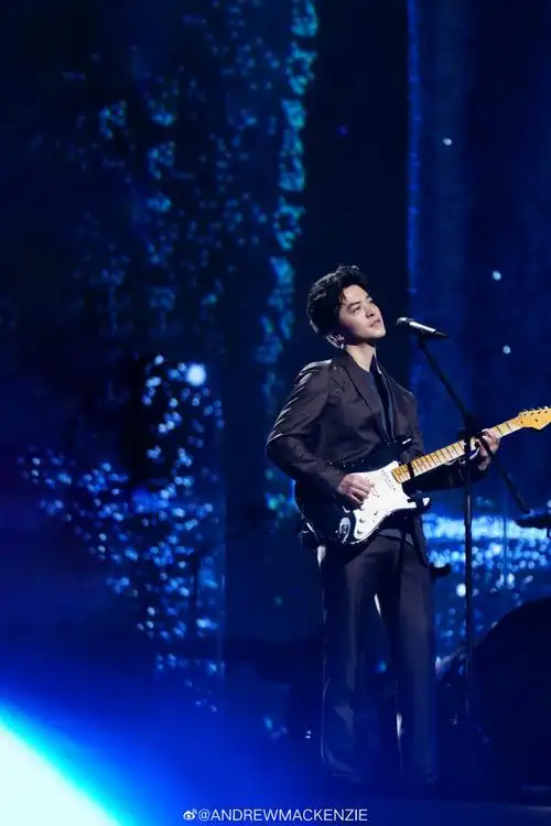 星光look##李健音乐会##andrew mackenzie