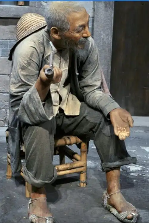 土地革命时期的《老农民》《娃仔》形象