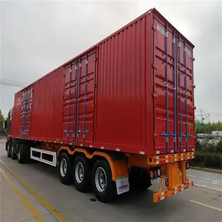 13米飞翼半挂车山东改车厂价格