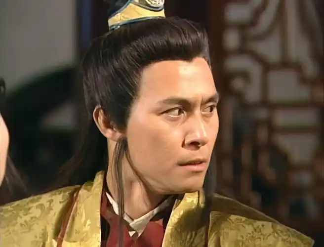 天龙八部:王语嫣为何宁愿照顾发疯的慕容复,也不留在段誉身边