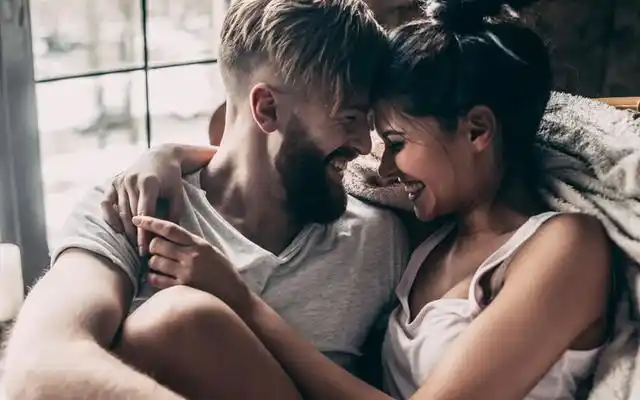 恋爱中的男女,多数时候总是沉浸在甜蜜之中无法自拔,但是有时候他们也