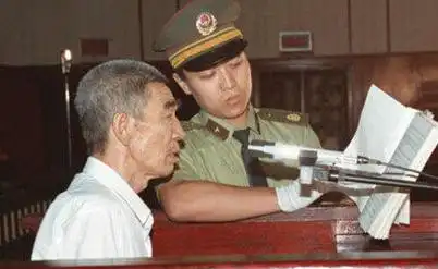 中国黑社会老大排行榜他们的事迹和背景让人震惊