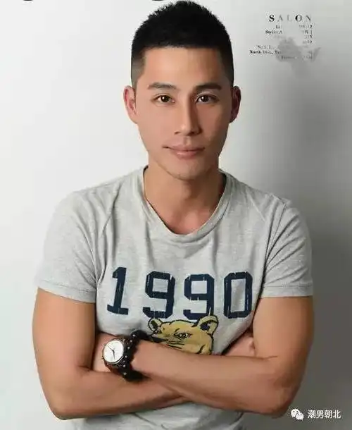 第二款:短发 子弹头