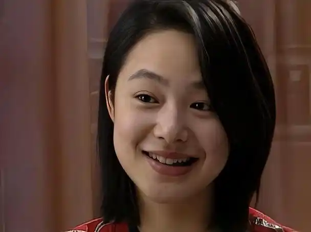 回顾周韵:婆媳矛盾不断丈夫姜文苦不堪言,她刚柔并济化解恩怨