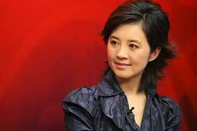 凤凰动态 > 正文主持人:这应该是感情色彩的变化. 许戈辉:对.