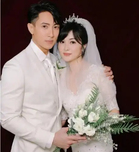 辰亦儒个人资料(辰亦儒的"悲哀",被时代抛弃的时候,连招呼都不会打)