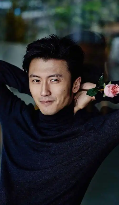 沉醉于他们编织的这种梦里面那么现在最受少女们欢迎的男明星是谁呢