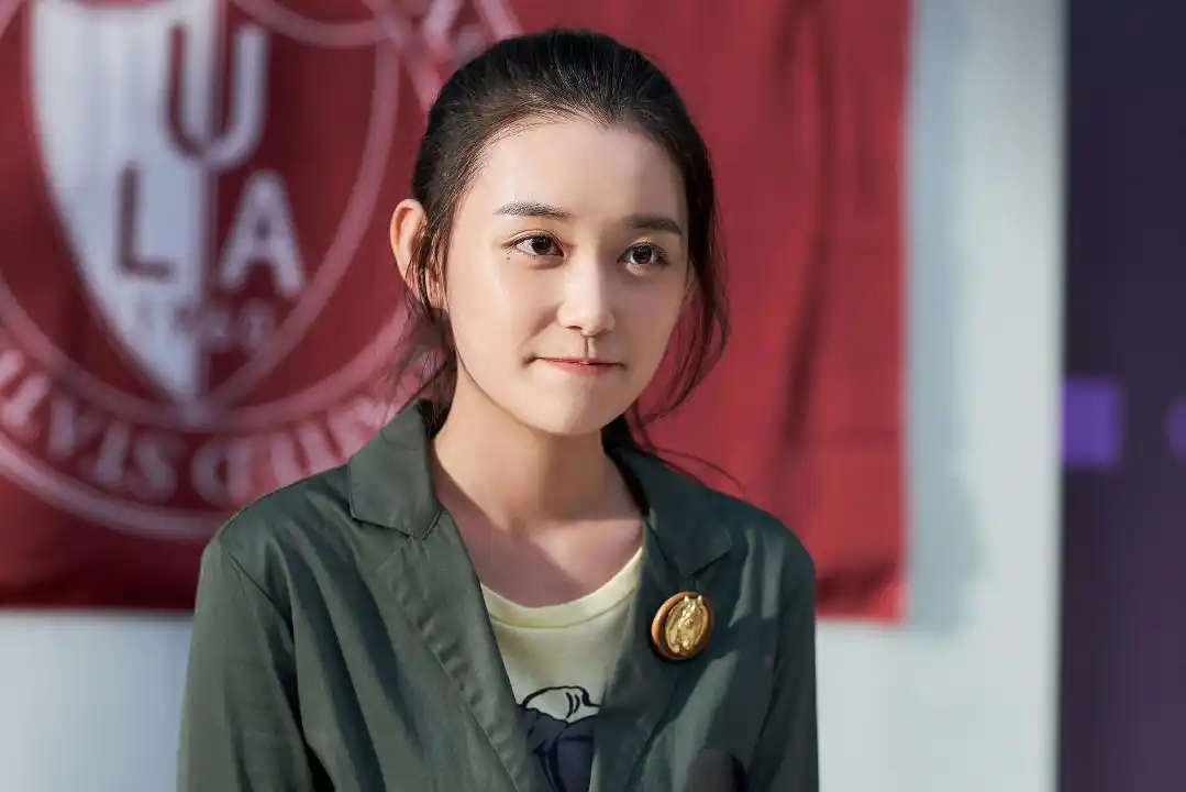 虽然武丹丹有些傲娇,但很多人却很羡慕,越到后面越喜欢她_朱露莎