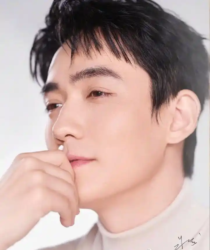 今天的快乐是kfc给的00谁能相信这是个美食广告~#朱一龙  - 抖音