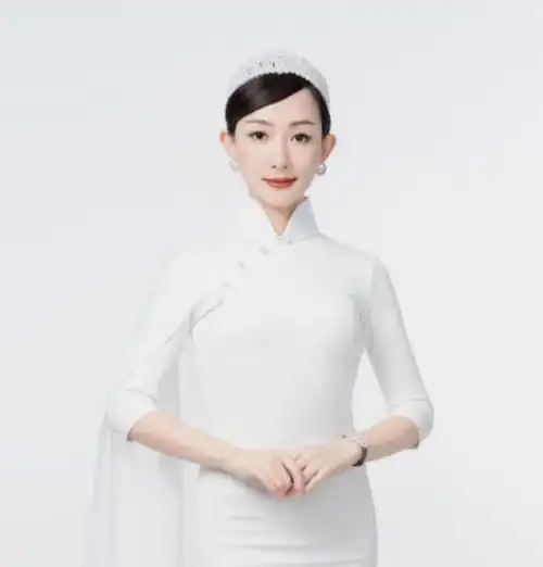 形体礼仪刘芳|衷心公益 无问东西