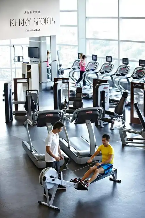 朋友圈刷屏晒照片的那些健身房到底什么来头