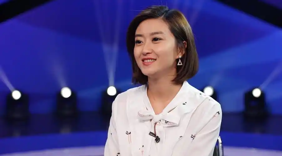 我自将心向明月 ——山东电视综艺频道主持人话中秋