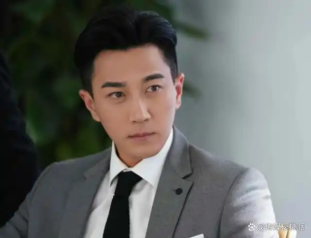 刘恺威借"披哥2"重启事业,却和杨幂节目撞档,还成了王鸥师弟