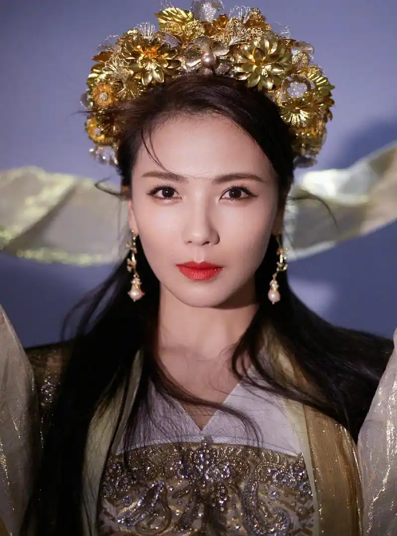 146斤穷苦女孩闪嫁豪门,绝不离婚的刘涛,为何总被说不幸福?