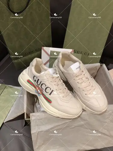 gucci小熊男女同款老爹鞋