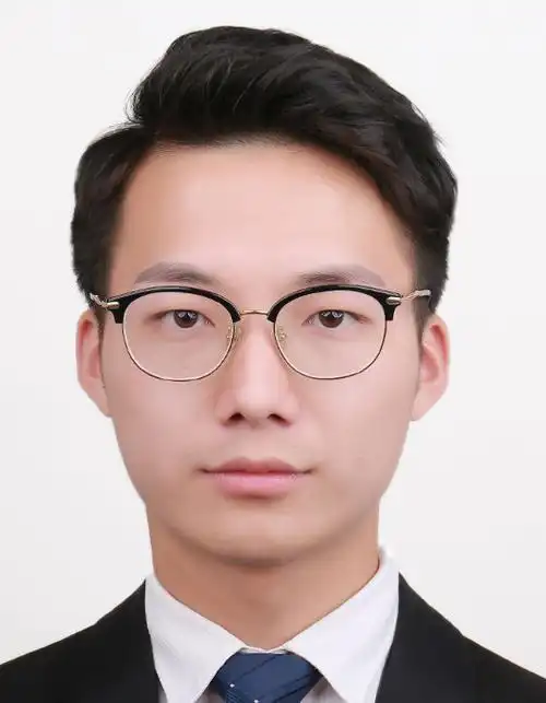 白底证件照可以穿白色衬衣么 所以客人应注意本人的服饰与仪