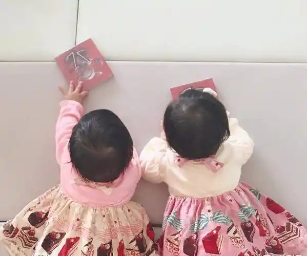 原创原创张杰报平安伤势无大碍需要休养三个月让谢娜和三个女儿好担心