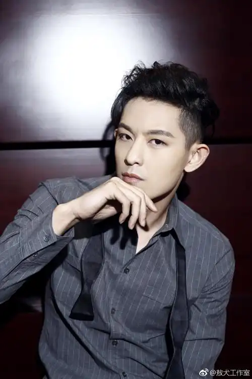 【转载】帅哥敖犬