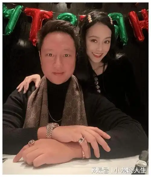 包包|名媛|王思佳|香奈儿|小红书_网易订阅