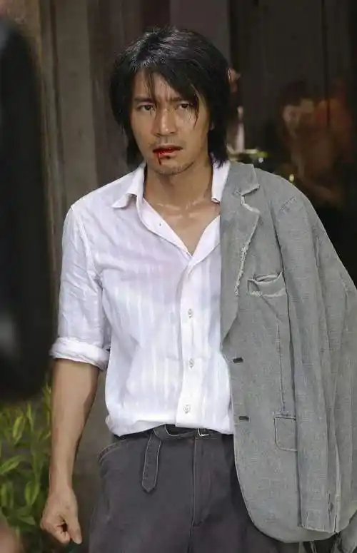 周星驰头像加壁纸.