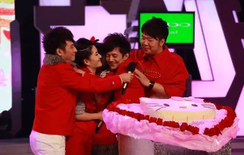 快乐大本营新主持为做节目太拼谢娜一脸惊诧惹网友热议