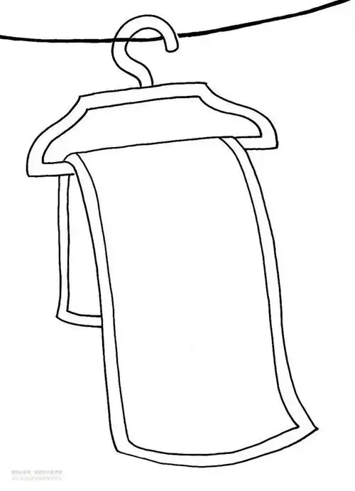 笔颜色在毛巾上设计美丽的花纹为画好的花纹涂上鲜艳的色彩使花纹充满