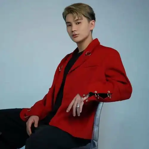 妈妈 歌手:姚六一 所属专辑:妈妈