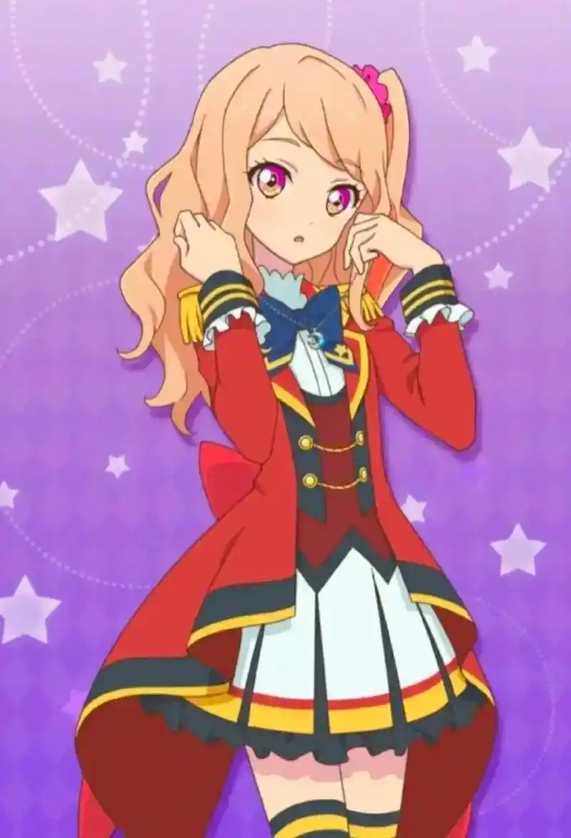 香澄真昼是《偶像活动stars!》中四星级学园一年级新生,第 - 抖音