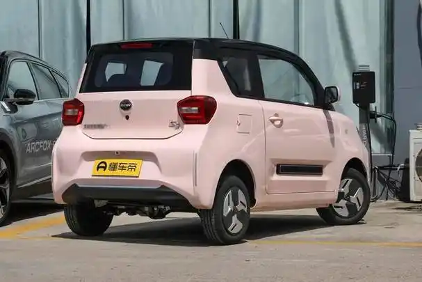 3万元出头!这四款纯电动车,新手也能倒车入库 – 乐知汽车号