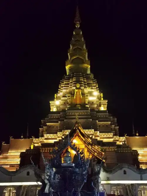 全亚洲最大的夜市版纳告庄西双景星光夜市