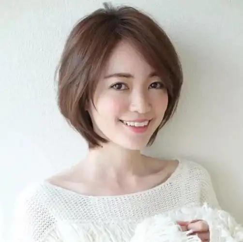 四五十岁的圆脸中年女人,不如试试短发,不仅耐看,还更显年轻