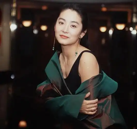 林青霞:嫁给邢李㷧,不是为钱,是明白了女人嫁人最重要的是什么