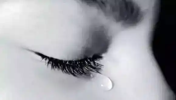 难受时很想哭一场,但就是做不到