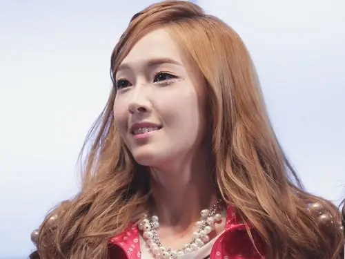 金发尤物郑秀妍