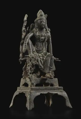 lot 542 宋 铜水月观音坐像