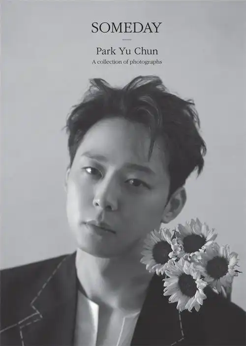 朴有天发行画报写真集 售价75美元26日开售