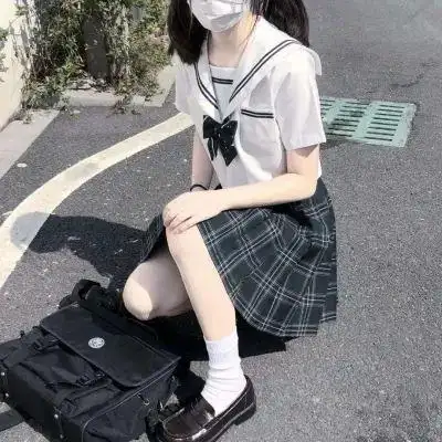 超拽jk制服女生头像