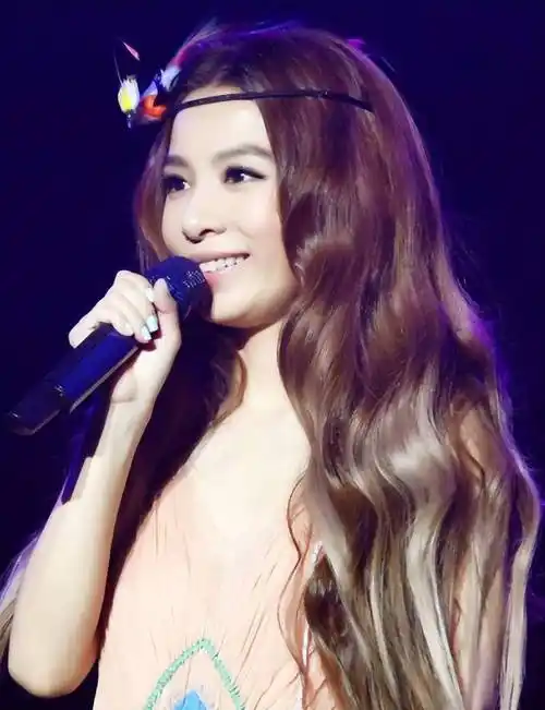 田馥甄:与周杰伦亲密无间,多次被林俊杰表白,她有何过人之处?