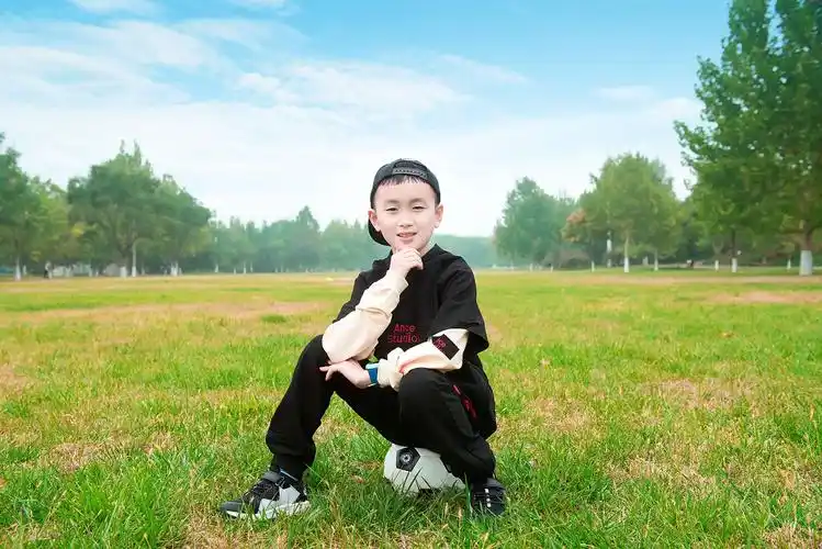 当责任感成为一种习惯,小事也能奏响崇高的乐章——记密云三小四年级