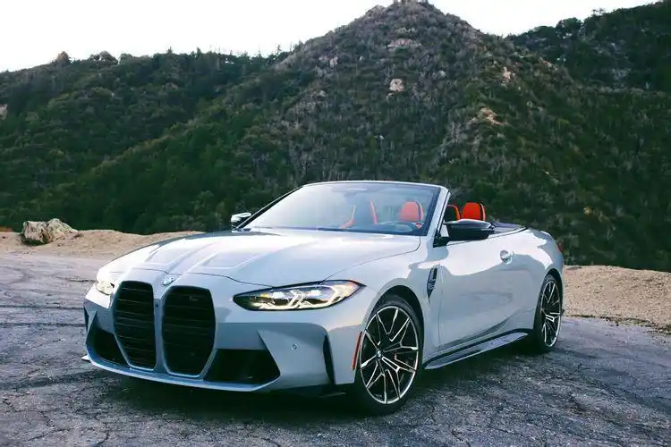 宝马硬顶敞篷车(宝马硬顶敞篷车有哪几款图片) - 百科知识屋