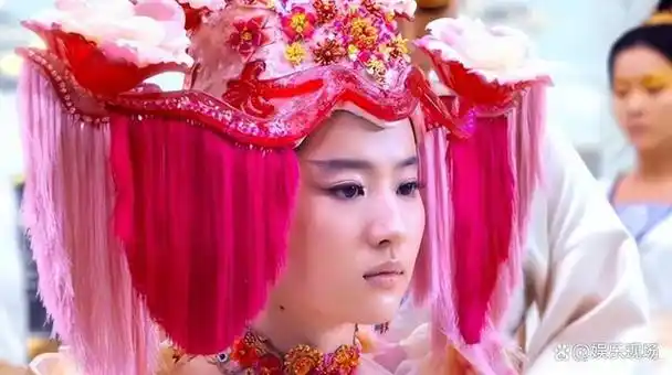 盘点古装剧雷人造型:头顶锅盖脸系丝袜,开瓶器当鼻环,太辣眼睛