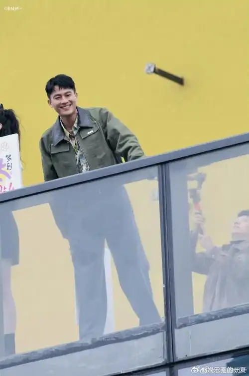 正如海鸥们所言,有欧豪在,那片蓝海便永存,大家也无处不在.