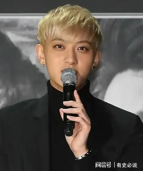 黄子韬娱乐圈的一股清流就连成龙都对他另眼相看