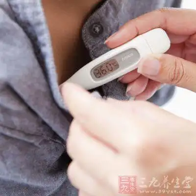 宝宝肺炎的早期症状 宝宝咳嗽小心肺炎