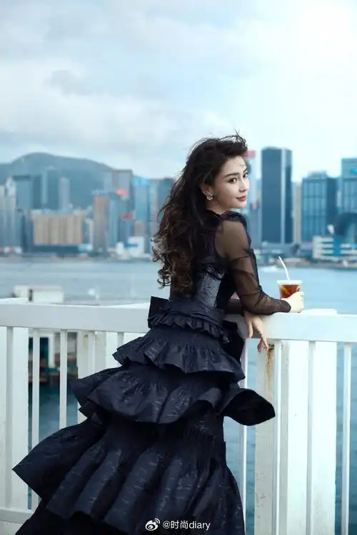 angelababy金像奖红毯