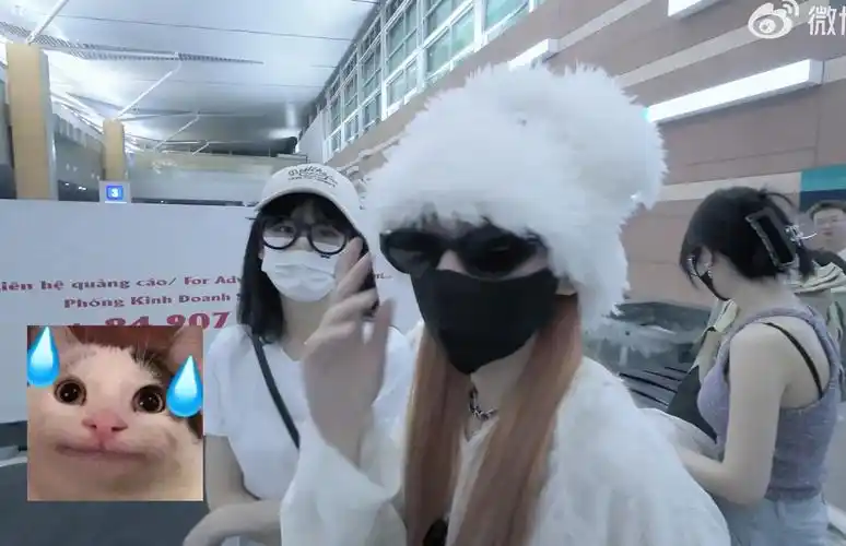 snh48 group泳装单小分队抵达酒店